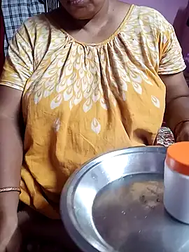 Hotty-rumi online show from 10.23.25