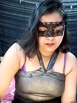 Snapshot of hottbabycam chatting on 06.01.26 hottbabycam online show from 06.01.26