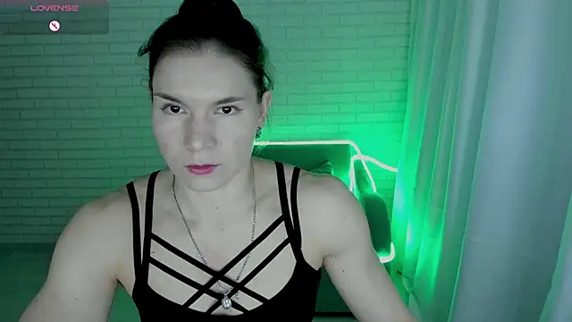 Lisa Ray online show from 02.24.25