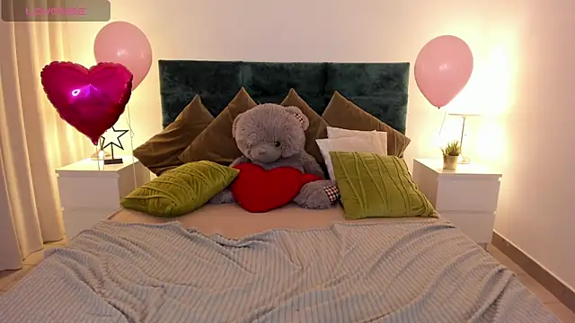 Snapshot of AmA_lia_ chatting on 03.06.25 AmA lia  online show from 03.06.25