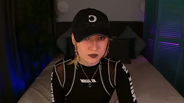 Maddy Garcia online show from 10.14.25