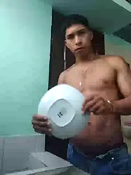 maximo vega newv online show from 12.20.24