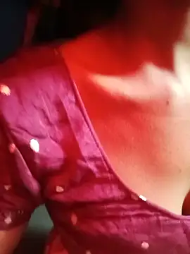 Snapshot of Kajal__Mehra chatting on 07.28.26 Kajal Mehra online show from 07.28.26