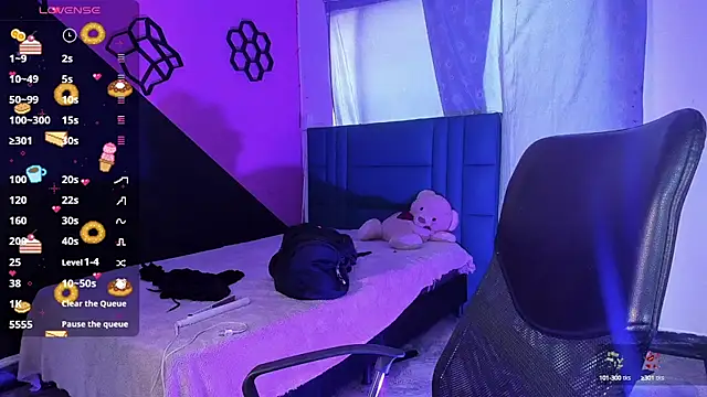 Snapshot of dakota-bright01 chatting on 01.31.25 dakota-bright01 online show from 01.31.25