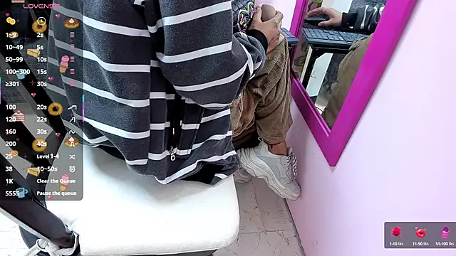 Snapshot of dakota-bright01 chatting on 02.22.25 dakota-bright01 online show from 02.22.25