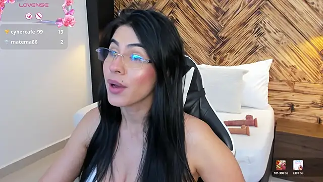 Snapshot of stephanya_ chatting on 05.16.26 stephanya online show from 05.16.26
