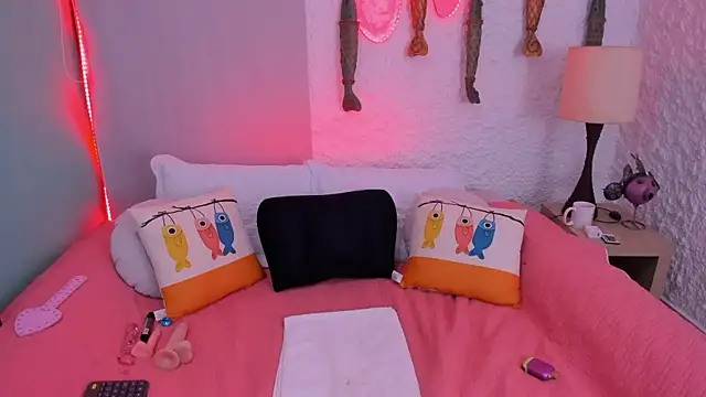 poisson ivy online show from 03.19.25