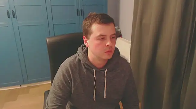 Snapshot of CuteMan33 chatting on 12.09.24 CuteMan33 online show from 12.09.24