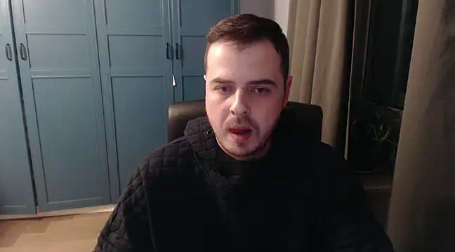 Snapshot of CuteMan33 chatting on 02.13.25 CuteMan33 online show from 02.13.25