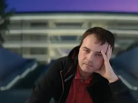 Snapshot of CuteMan33 chatting on 11.02.25 CuteMan33 online show from 11.02.25