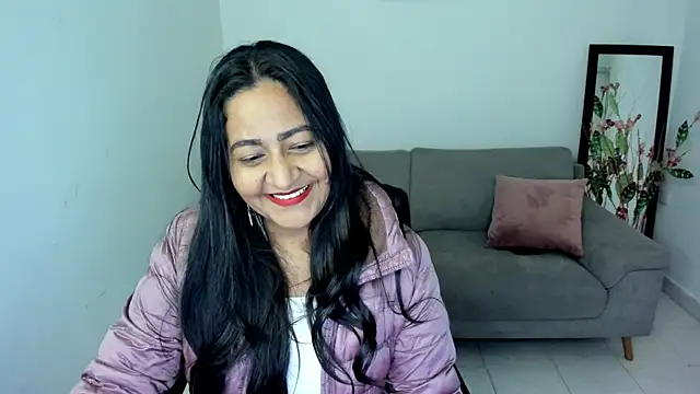 Adele Sweett online show from 11.10.25