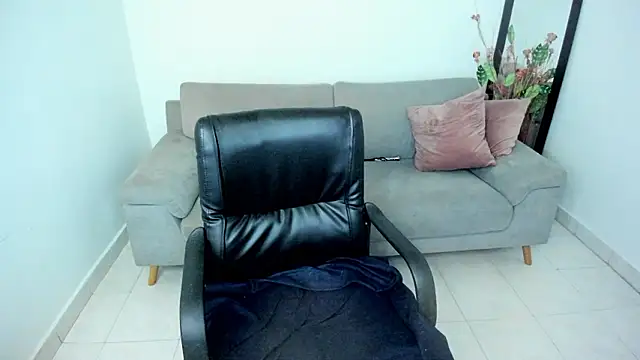 Adele Sweett online show from 03.03.26