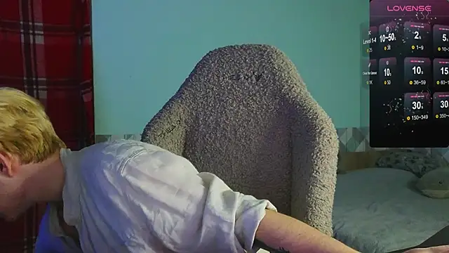 esajukyy online show from 12.20.24