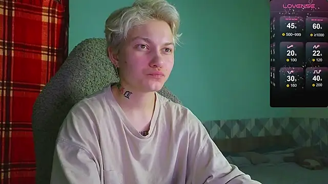 esajukyy online show from 01.03.25