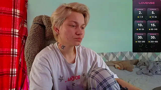 esajukyy online show from 03.13.25