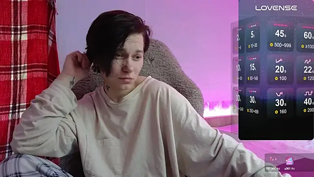 esajukyy online show from 10.12.25