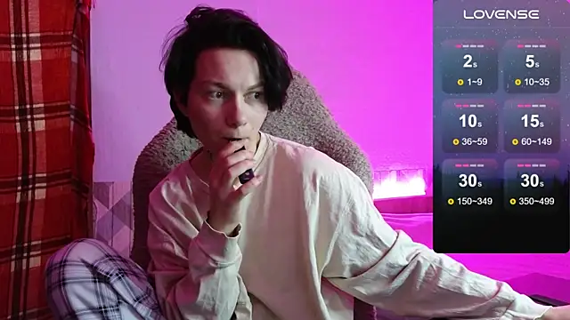 esajukyy online show from 11.19.25