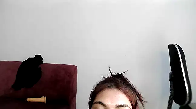 Olivia3 online show from 03.20.25