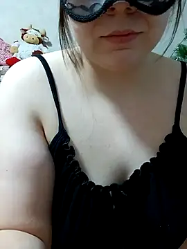 Snapshot of Miranda_Nancy chatting on 01.08.25 Miranda Nancy online show from 01.08.25