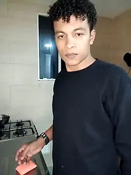 Snapshot of Black_Diamon_ chatting on 02.11.25 Black Diamon online show from 02.11.25