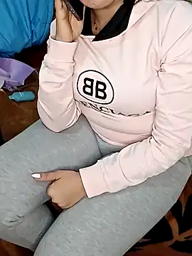 ShadiaStar online show from 01.13.25