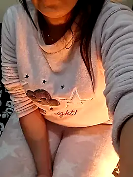 ShadiaStar online show from 01.17.25