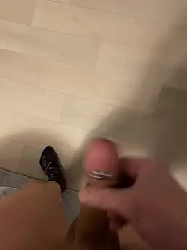 Snapshot of knudelboy2 chatting on 02.08.25 knudelboy2 online show from 02.08.25