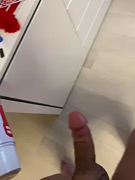 Snapshot of knudelboy2 chatting on 09.09.25 knudelboy2 online show from 09.09.25