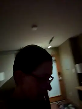 Snapshot of Stonermama666420 chatting on 12.20.25 Stonermama666420 online show from 12.20.25