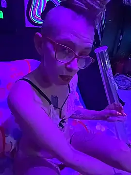 Stonermama666420 online show from 02.04.26