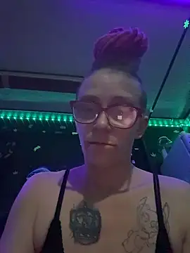 Stonermama666420 online show from 02.22.26