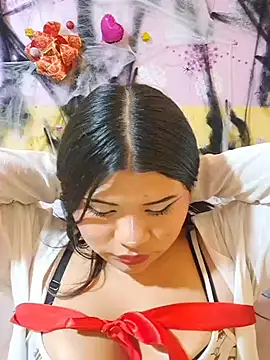 Snapshot of CANELA_9911 chatting on 11.10.25 CANELA 9911 online show from 11.10.25