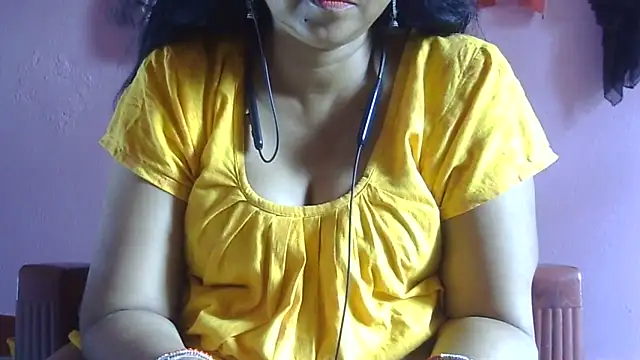 Snapshot of Suhana-sapna chatting on 06.06.26 Suhana-sapna online show from 06.06.26