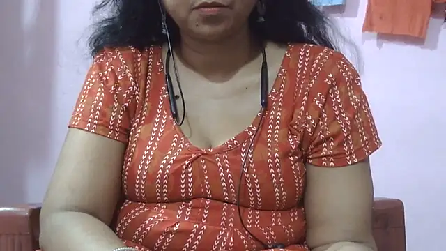 Snapshot of Suhana-sapna chatting on 06.16.26 Suhana-sapna online show from 06.16.26