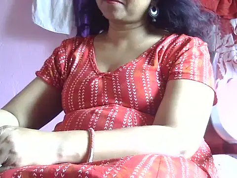 Snapshot of Suhana-sapna chatting on 06.19.26 Suhana-sapna online show from 06.19.26