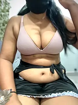 Snapshot of stylishpooja chatting on 09.21.25 stylishpooja online show from 09.21.25