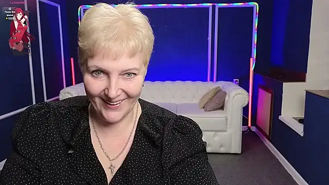 Sandra Snow online show from 01.19.25