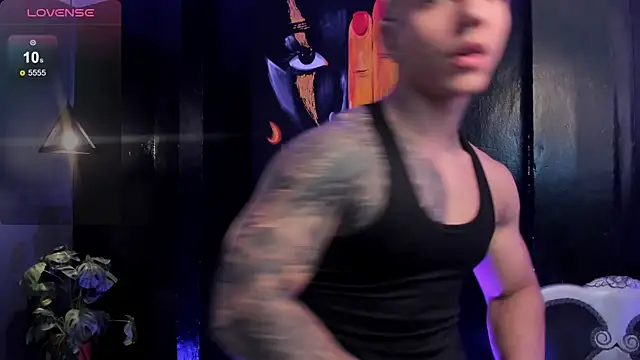 Flynn Riider online show from 04.17.26