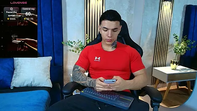 Snapshot of Flynn_Riider chatting on 07.19.26 Flynn Riider online show from 07.19.26