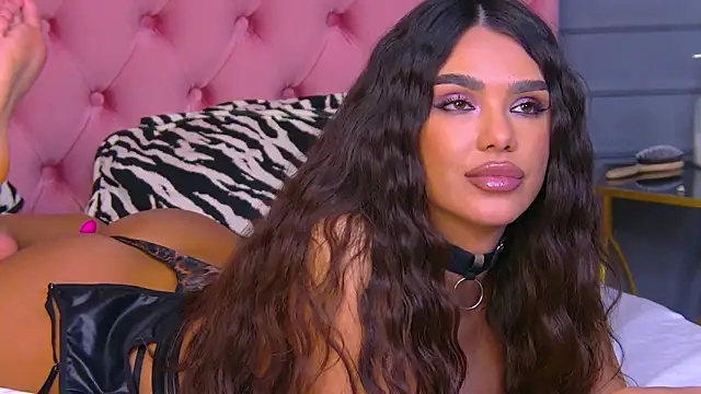 Nicole Diva online show from 01.24.25