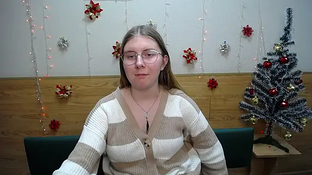 Snapshot of RysaKosaYlya chatting on 01.16.25 RysaKosaYlya online show from 01.16.25