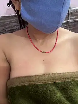 Snapshot of nehas chatting on 02.14.25 nehas online show from 02.14.25