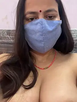 Snapshot of nehas chatting on 03.20.25 nehas online show from 03.20.25