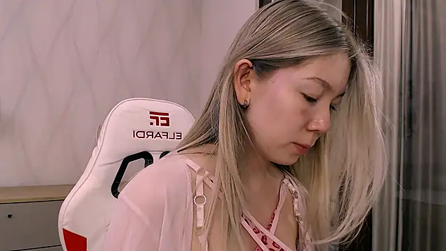 Babby Rabbit online show from 12.19.25