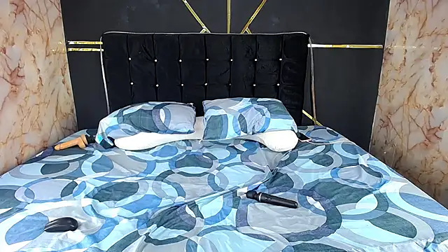 Snapshot of AmandaRobers chatting on 02.05.25 AmandaRobers online show from 02.05.25