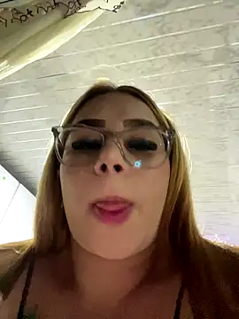 Snapshot of Dulce_smith_1 chatting on 11.02.25 Dulce smith 1 online show from 11.02.25