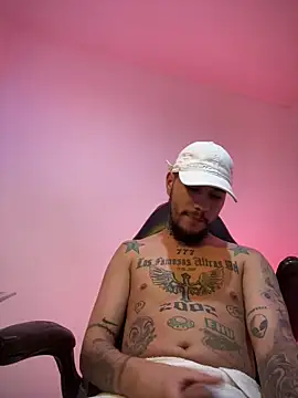 Junihn0 online show from 11.11.25