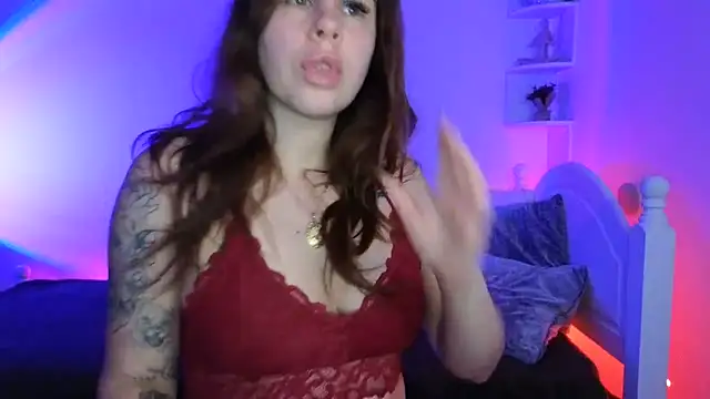 Snapshot of April_wow chatting on 11.29.25 April wow online show from 11.29.25