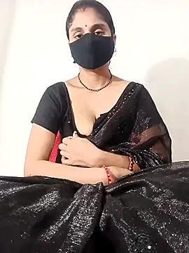 Snapshot of Cute-Aadhvita chatting on 03.12.25 Cute-Aadhvita online show from 03.12.25