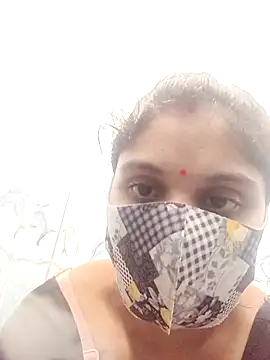 Snapshot of Cute-Aadhvita chatting on 09.18.25 Cute-Aadhvita online show from 09.18.25